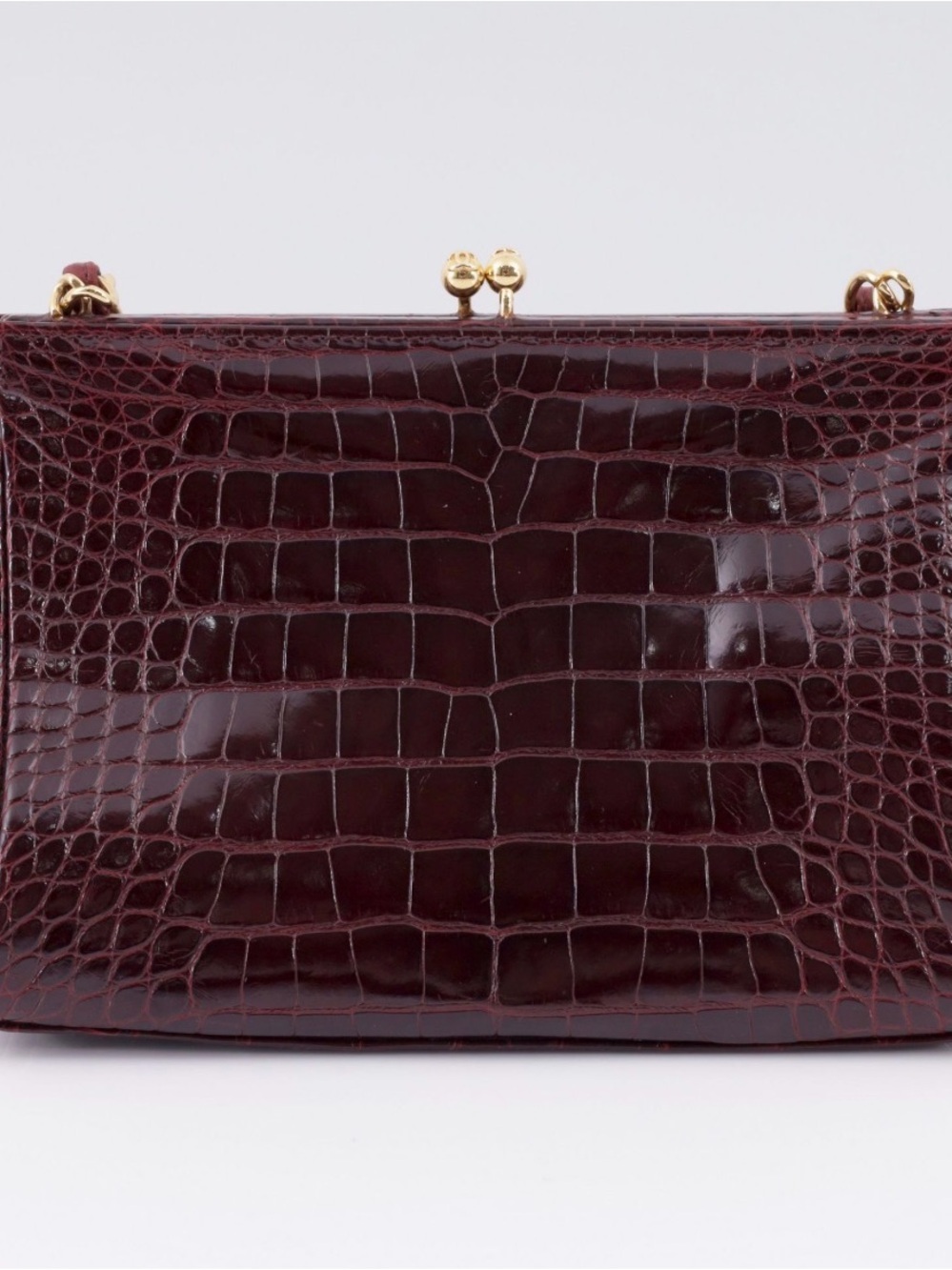 Chanel Vintage Bordeaux Crocodile Kisslock Evening Bag - Picture 4 of 7